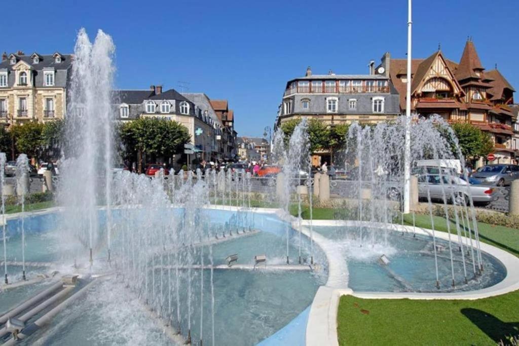 "Magnifique 2 Pieces Deauville" Piscine Et Jardin Eksteriør billede